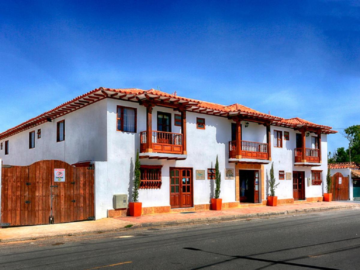 Hotel Vdl Colonial 莱瓦镇 外观 照片
